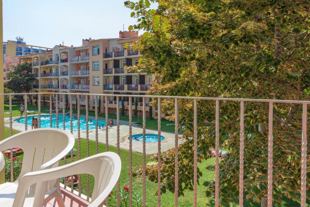 Aptos. Comte D'Empuries Empuriabrava Exterior photo