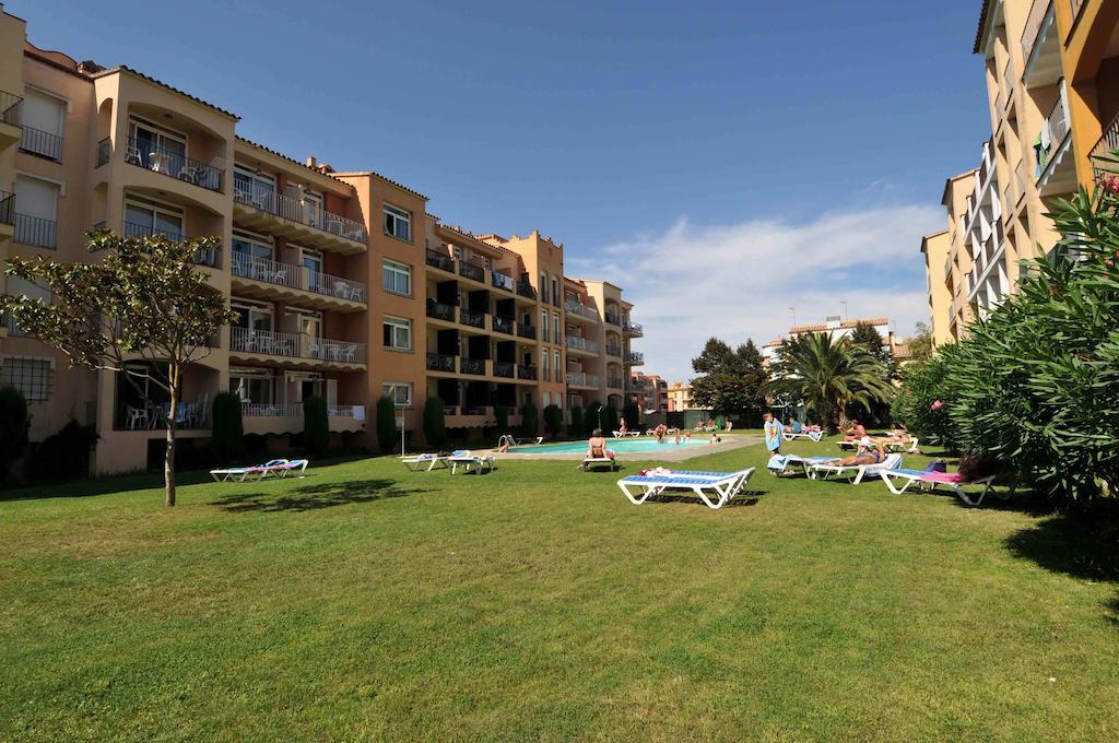Aptos. Comte D'Empuries Empuriabrava Exterior photo